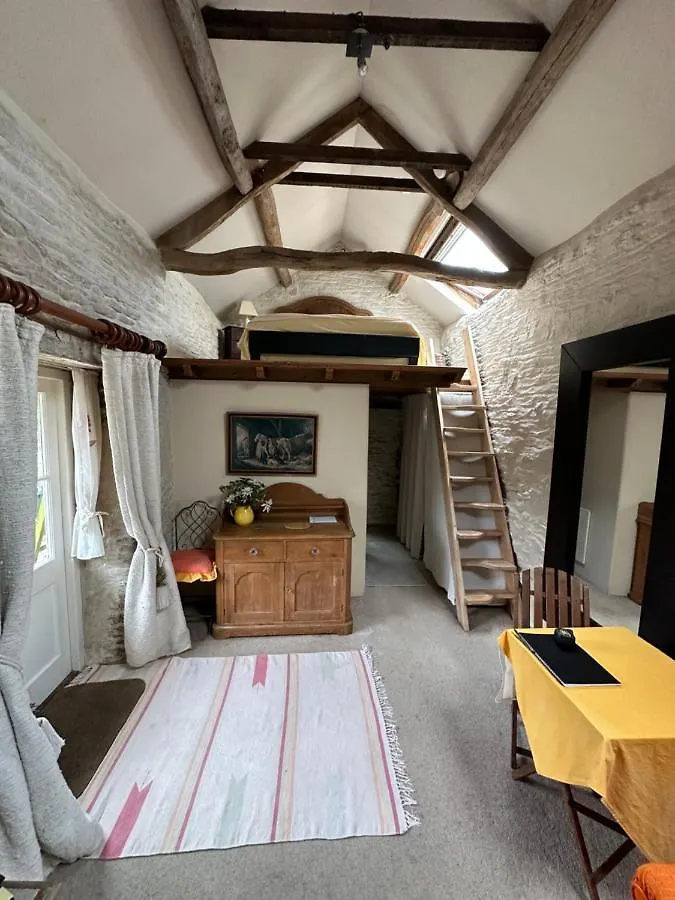 Holiday home Quirky Tiny Home In York Moors