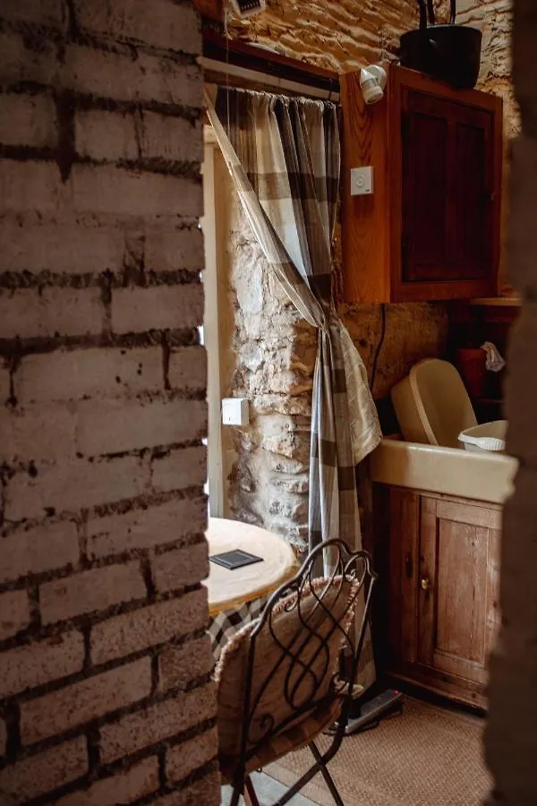 Quirky Tiny Home In York Moors Holiday home