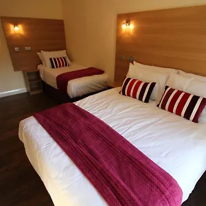 salisbury-renovated-apartment.belfasthotelsireland.com/